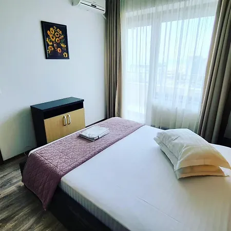 Seaview Cancun Summerland Διαμέρισμα Mamaia